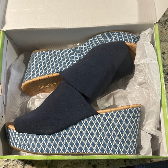 Madeline Shoes - Blue Madeline wedges Dizzy size 7